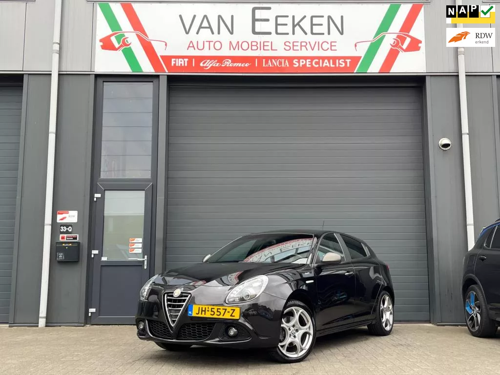 Alfa Romeo Giulietta 1.4 Turbo 170 PK TCT Aut. Sprint Clima/NAP/Cruise/Navi/18" LM